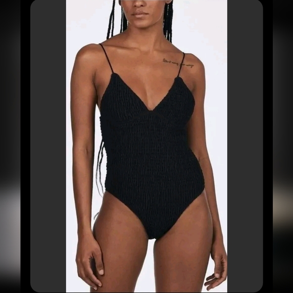 Charlie Holiday Maisy One Piece Swim suit. Size Small. New with tags. - Picture 10 of 11